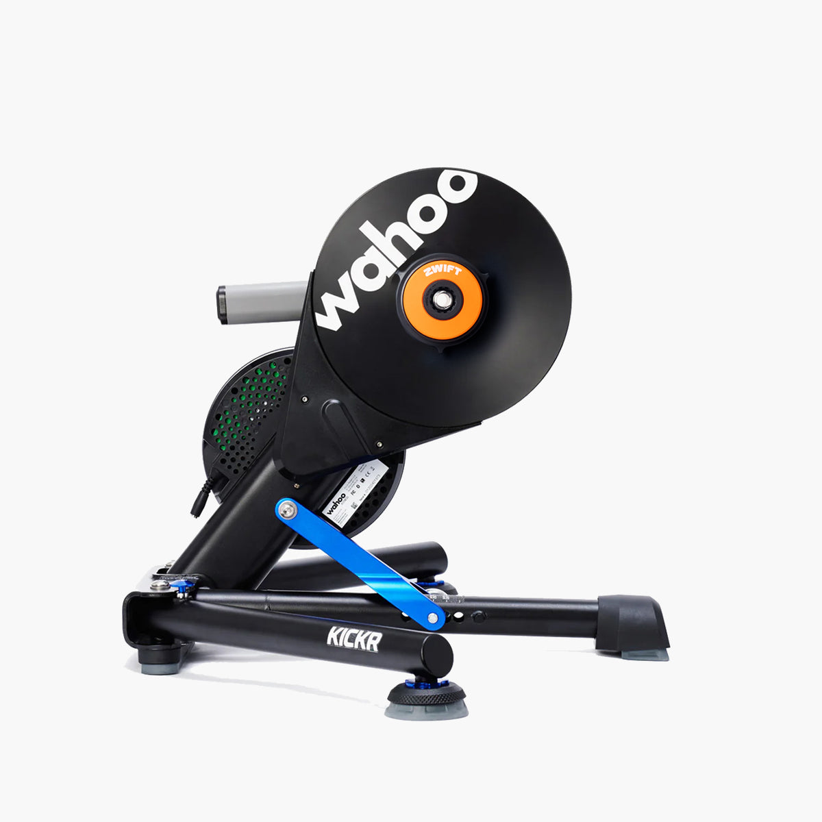 WaHoo KICKR mit Zwift Cog und Click