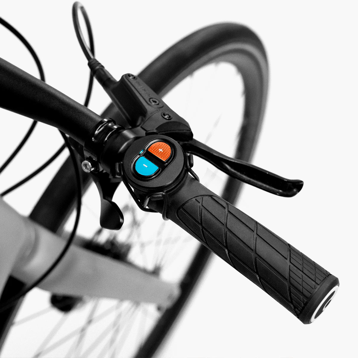 Zwift Click on mountain bike handlebars